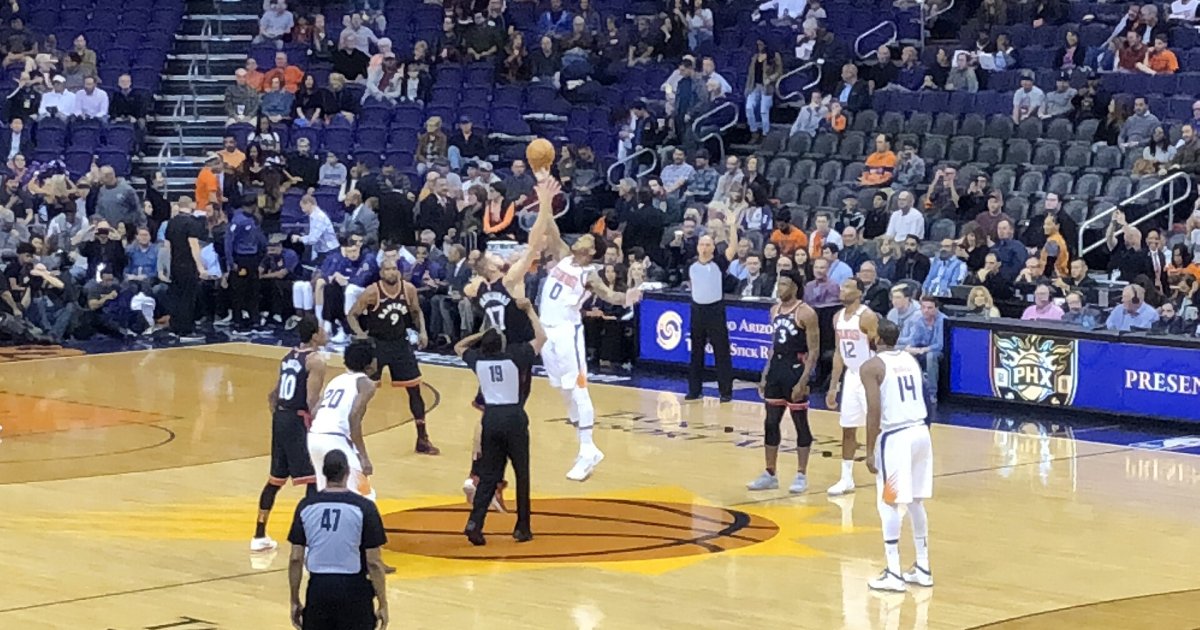 Raptors vs Clippers at Rogers Arena
