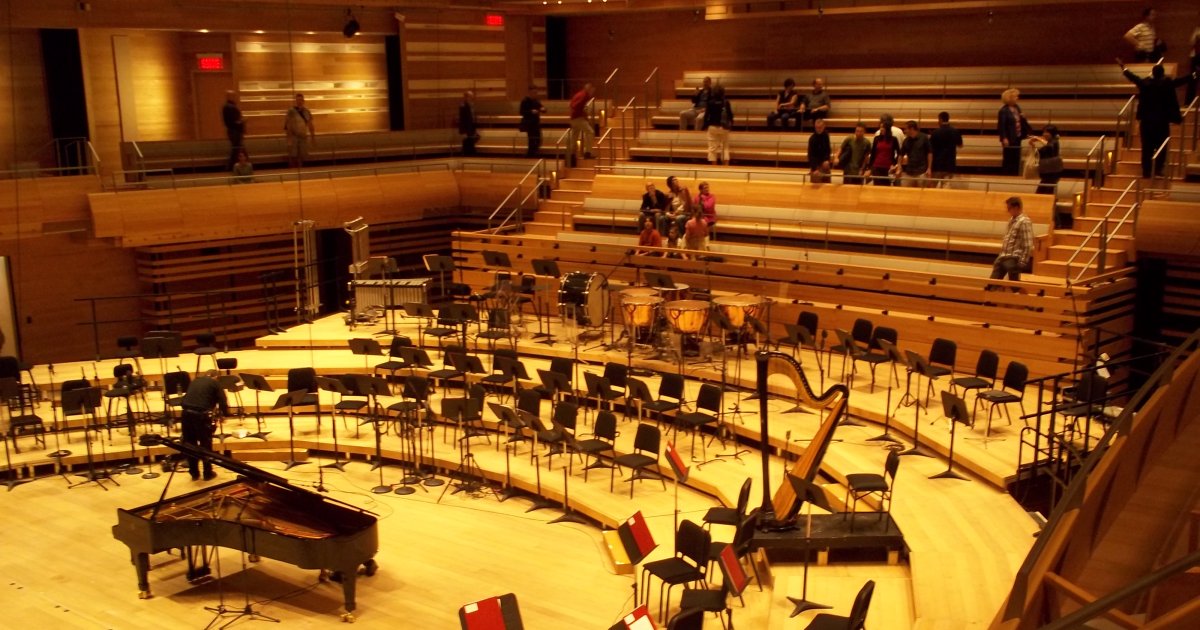 Orchestre Métropolitain — John Williams and Rachmaninoff at Maison symphonique