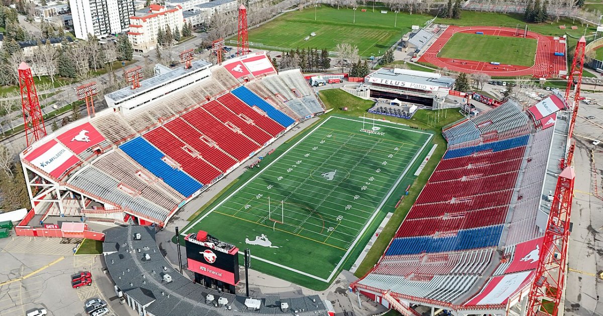 Calgary Wild FC vs. Ottawa Rapid FC at McMahon Stadium