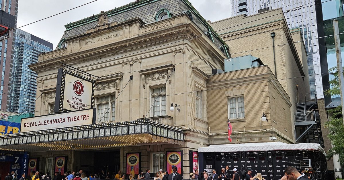Vintage Violence (TIFF) at the Royal Alexandra Theatre