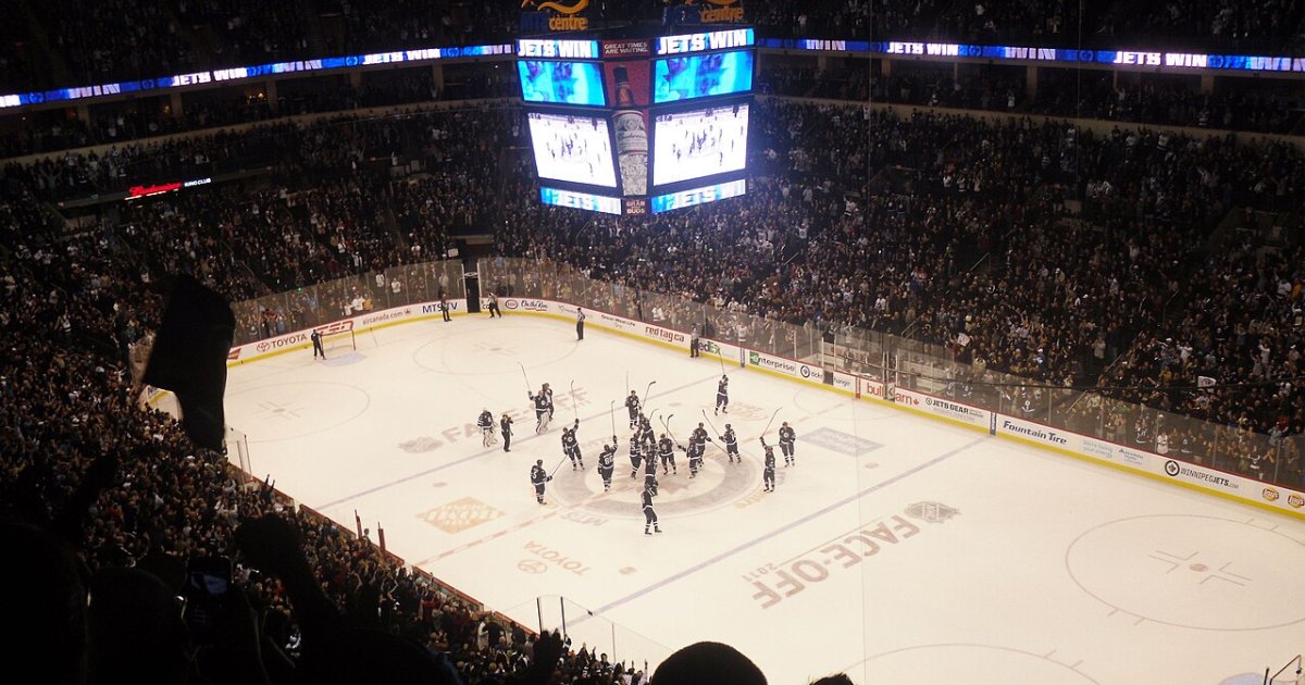 Winnipeg Jets & Montreal Canadiens Alumni Game at Canada Life Centre
