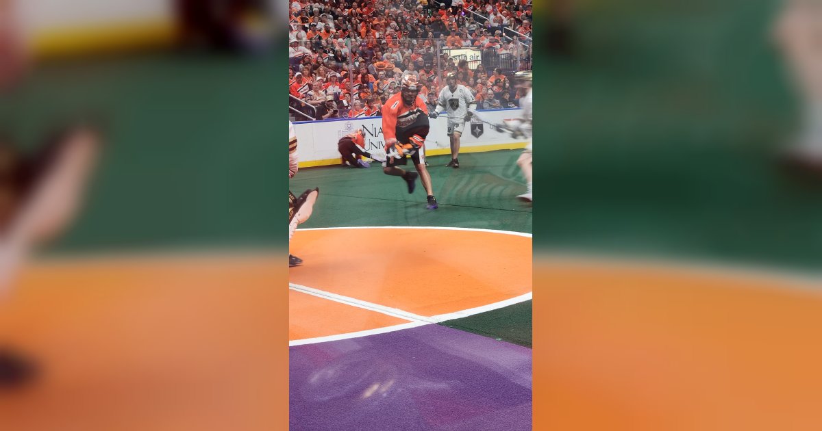 Calgary Roughnecks at Vancouver Warriors at Rogers Arena