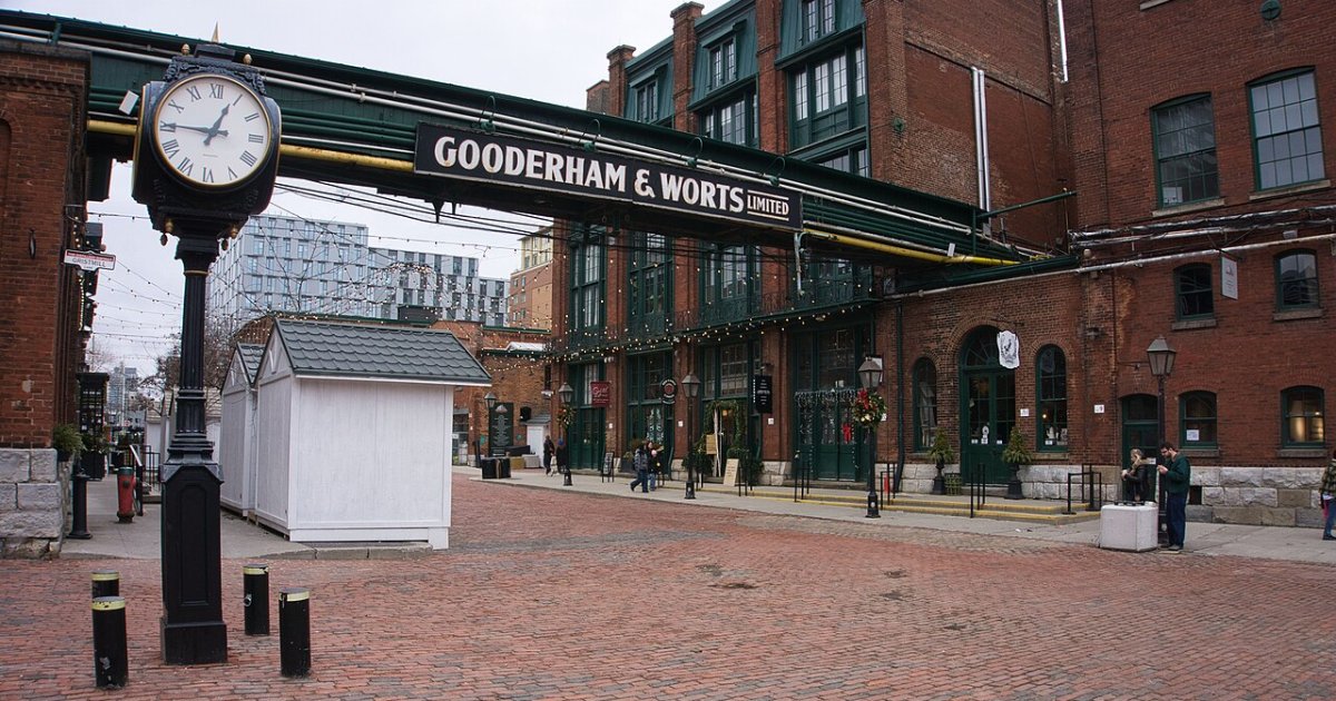 30-Minute Distillery District Segway Tour