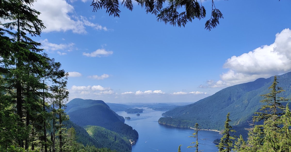 Granite Falls Zodiac Tour by Vancouver Water Adventures