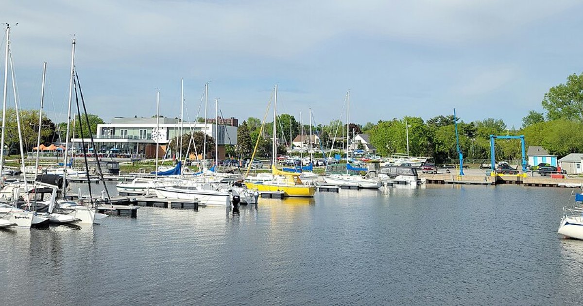 Private Yacht Tour on the Ottawa River