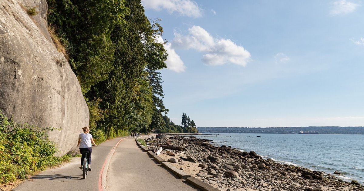 Epic Electric Bike Tour by Cycle City Tours
