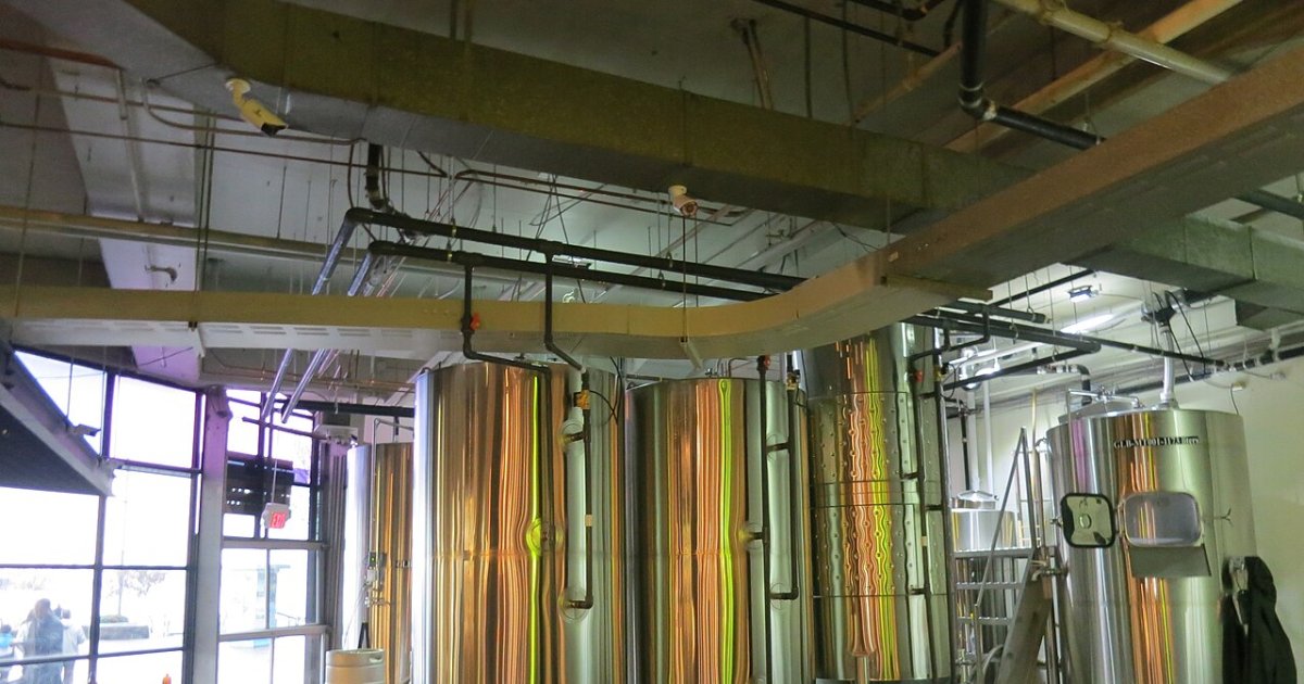 Behind-the-Scenes Brewery Tour