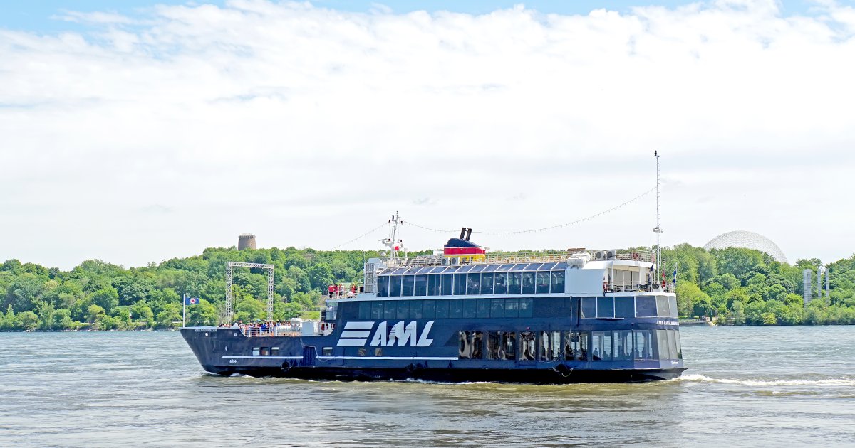 Gourmet Dinner Cruise on the St. Lawrence with DJ, Montréal