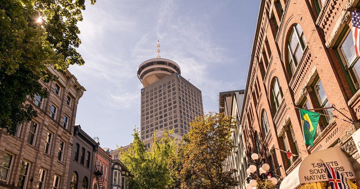 Urban Bike Tour of Historical Vancouver - Afternoon