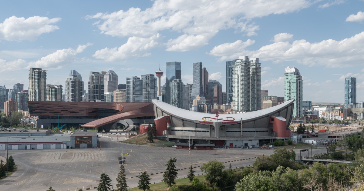 Calgary's Stampede Park: Art and Wild West Walking Tour