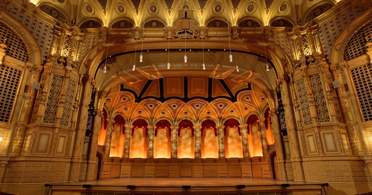 VSO: Strauss, Schumann & Respighi