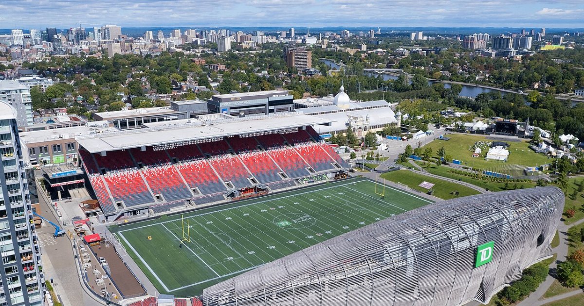 Atletico Ottawa vs Supra du Québec at TD Place Stadium
