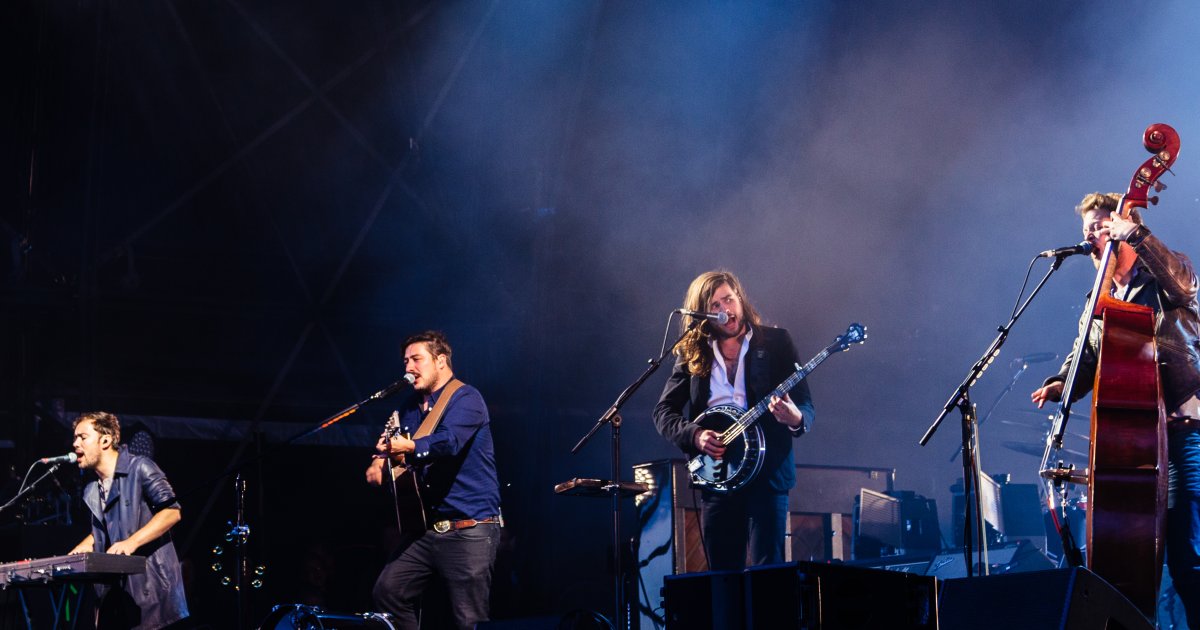 Mumford and Sons with Caamp & Dylan Gossett