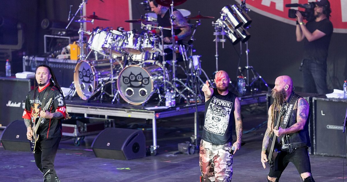 Five Finger Death Punch, Cody Jinks & Eva Under Fire at Bell Centre