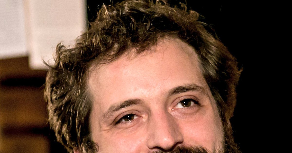 Gregorio Duvivier at Vogue Theatre