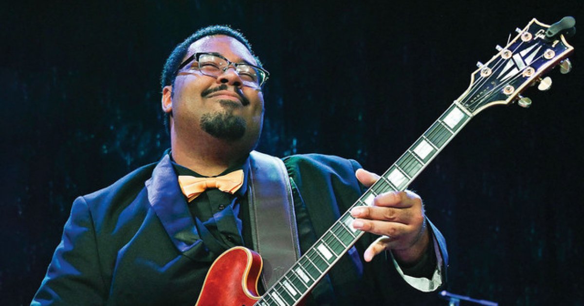 DK Harrell at Hollywood Theatre