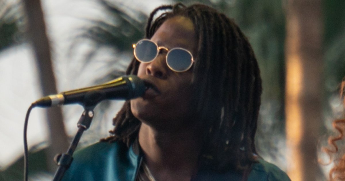 Daniel Caesar at Rogers Arena