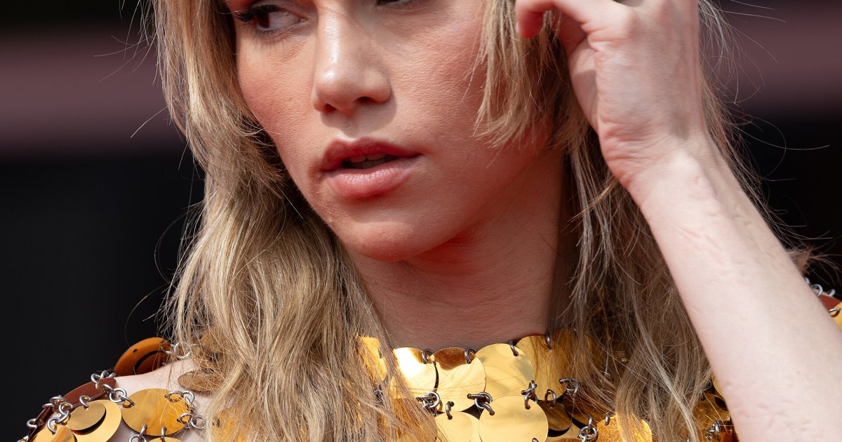 Suki Waterhouse at Orpheum Theatre