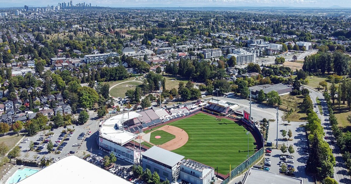 Vancouver Canadians vs Everett AquaSox au Nat Bailey Stadium