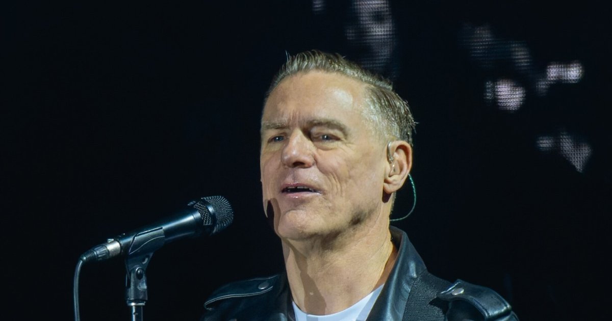 Bryan Adams at TD Coliseum Hamilton