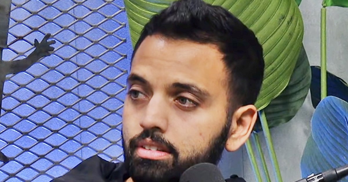 Akaash Singh at Olympia Theatre