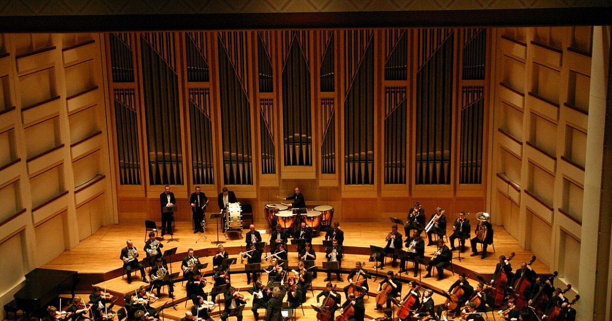 Calgary Philharmonic Orchestra & Chorus: Rachmaninoff & Tchaikovsky at Jack Singer Concert Hall