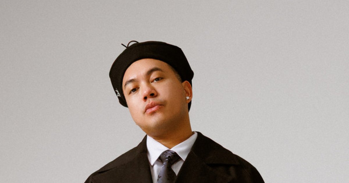 Jeff Bernat at Annabel's Music Hall