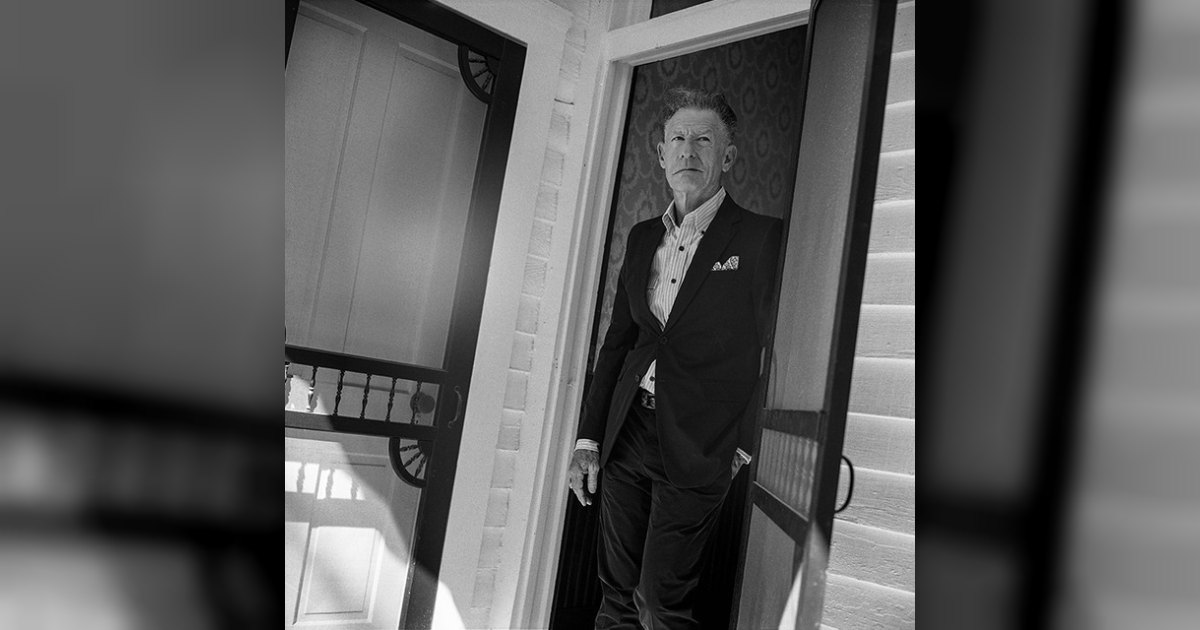 Lyle Lovett at Southern Alberta Jubilee Auditorium