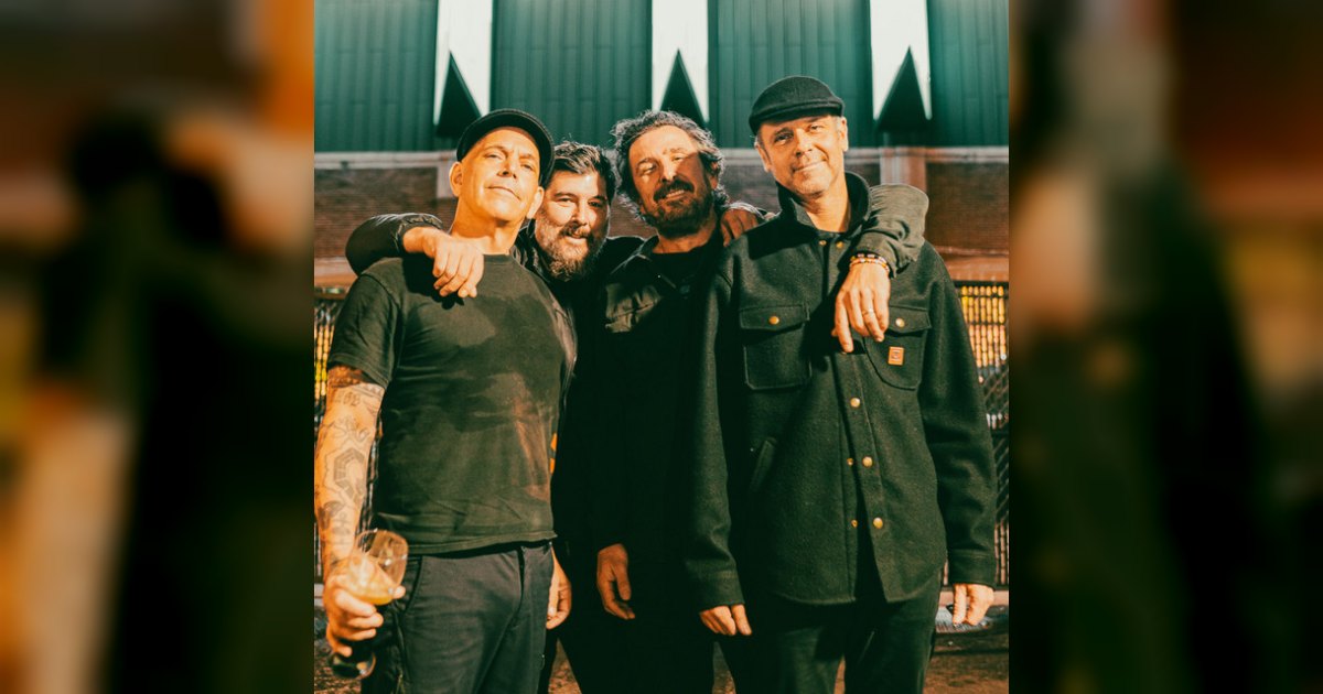The Bouncing Souls Live