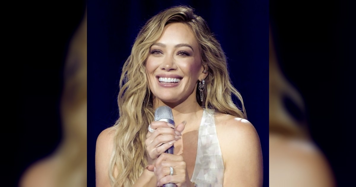 Hilary Duff at Canadian Tire Centre
